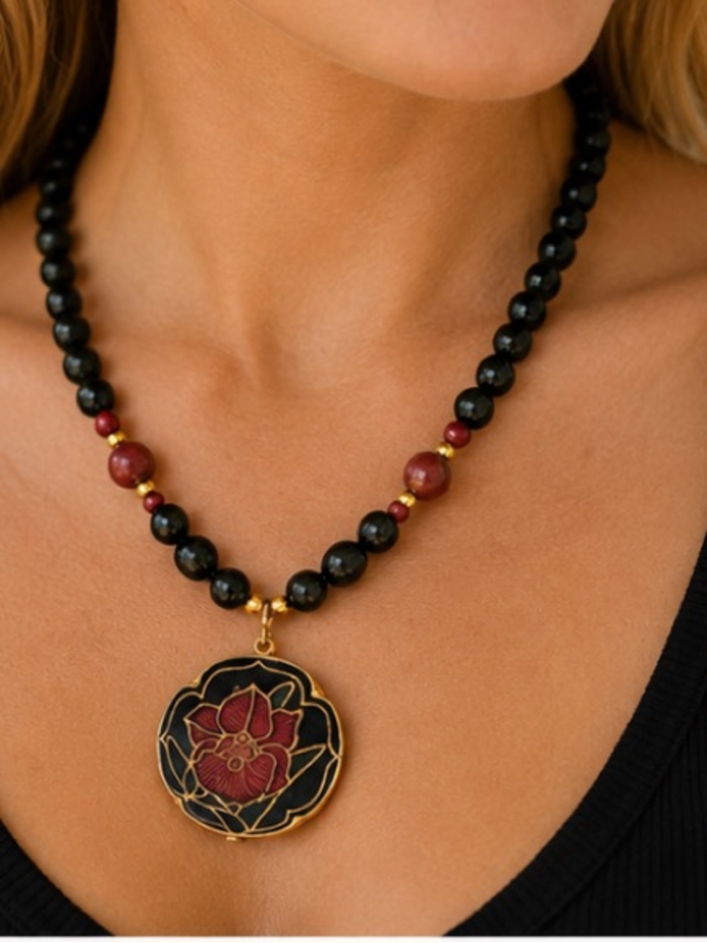 Vintage Floral Pendant Necklace Black Red Beaded Boho Statement 18”